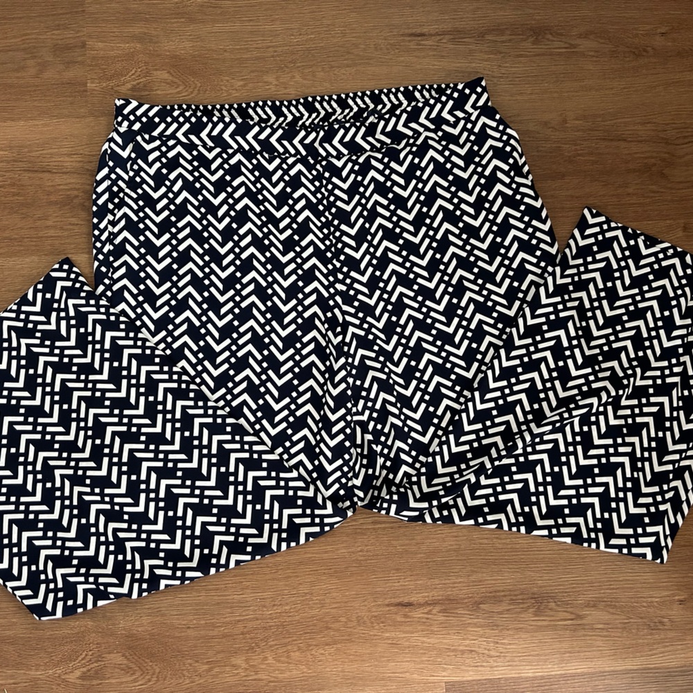 Roz & Ali Navy and White Wide Leg Pants